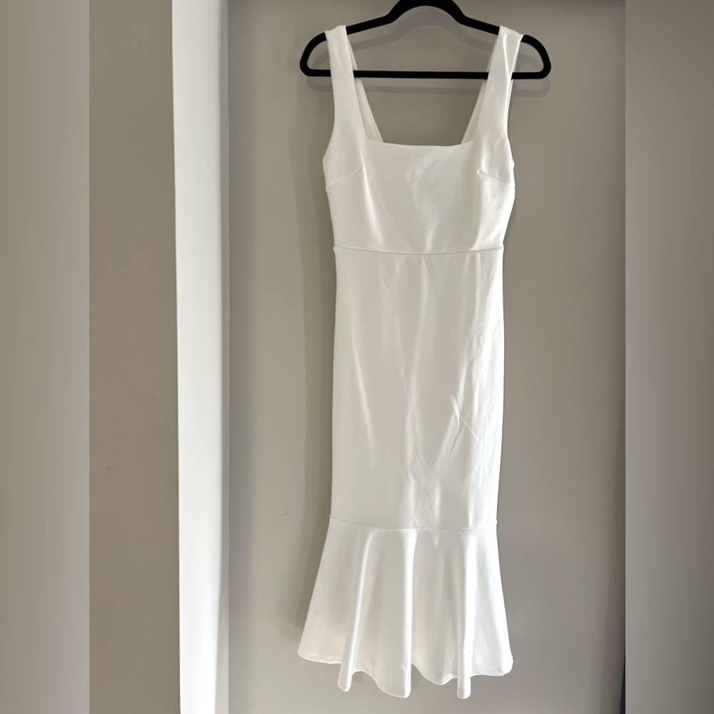 Lulus White Midi Dress. Size Small. Great Condition. Worn Once.